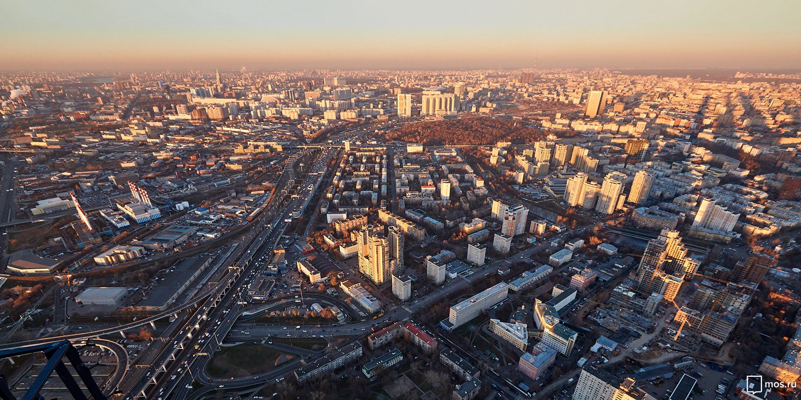 Мосты, эстакады и тоннели: как развивается дорожная сеть Москвы