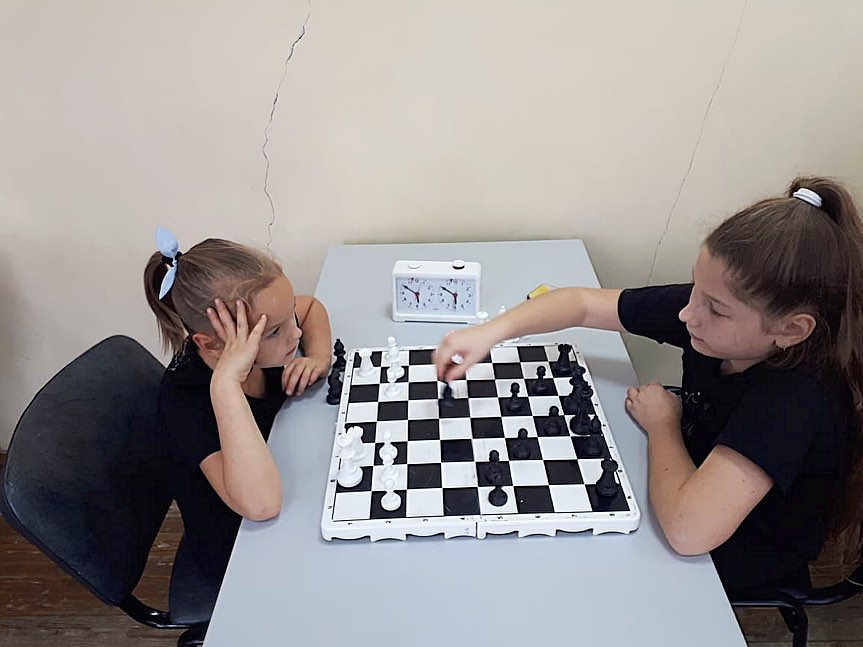 Соревнование по шахматам провели в поселке Знамя Октября