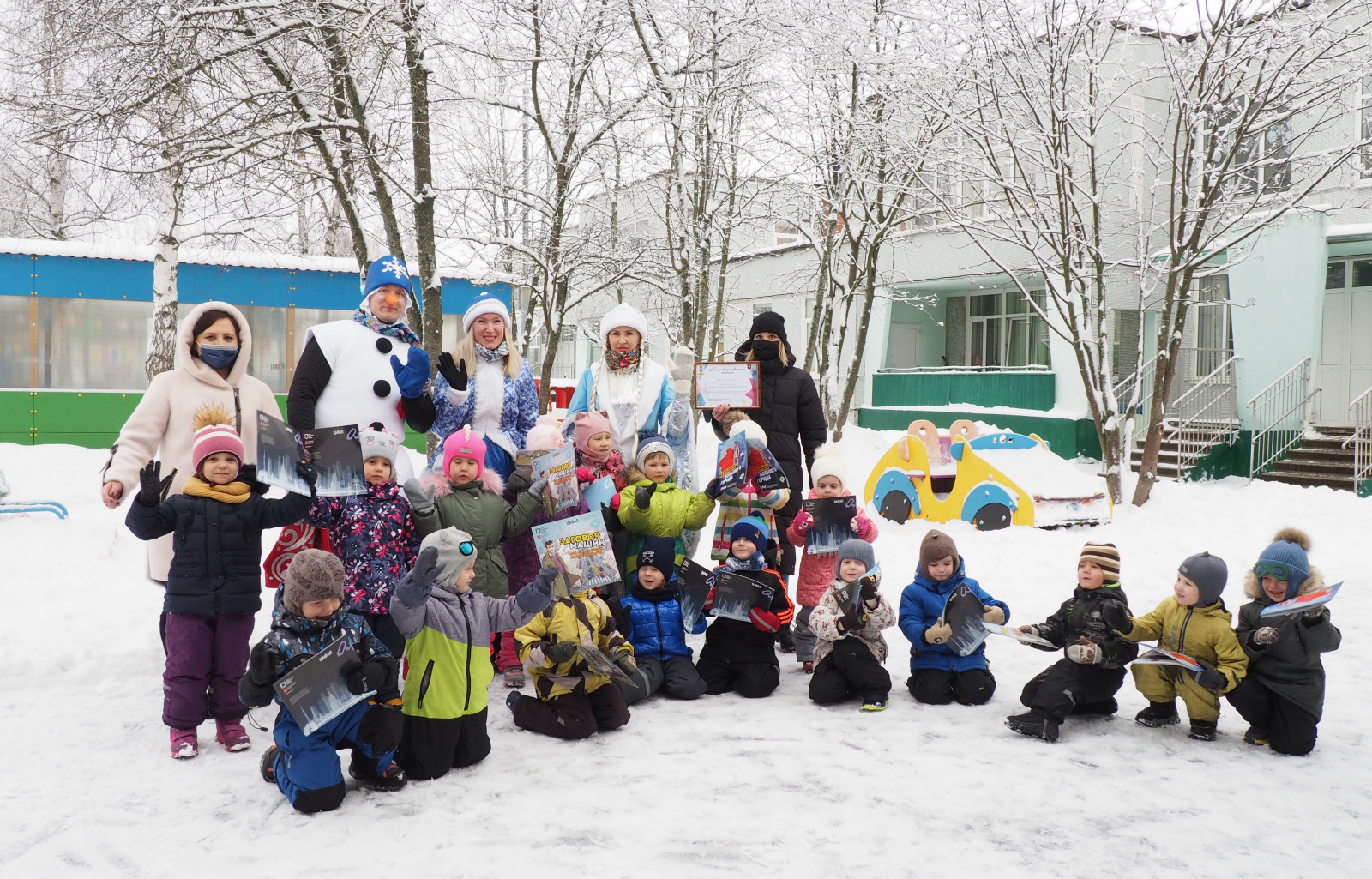 Молодежная палата поселения Рязановское посетила детский сад «Ивушка»