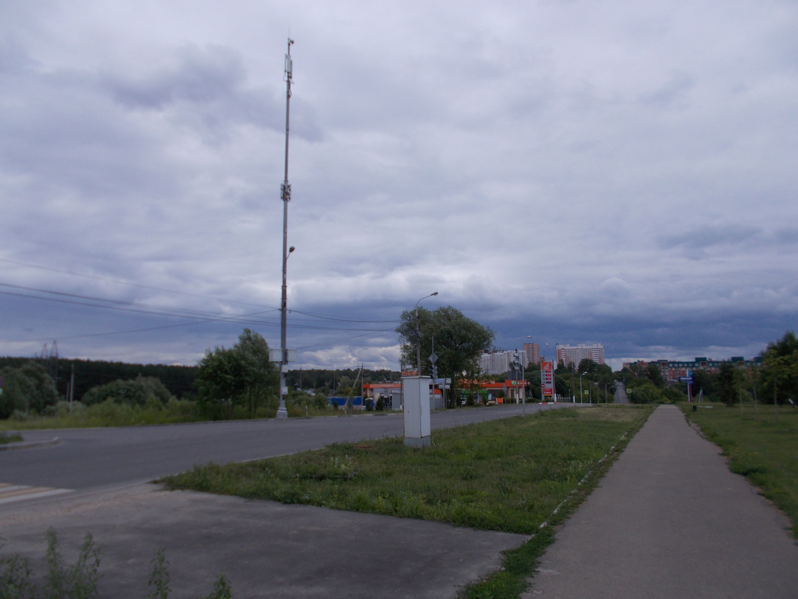 В поселении Рязановское установлена опора-мачта базовых станций сотовой радиотелефонной связи