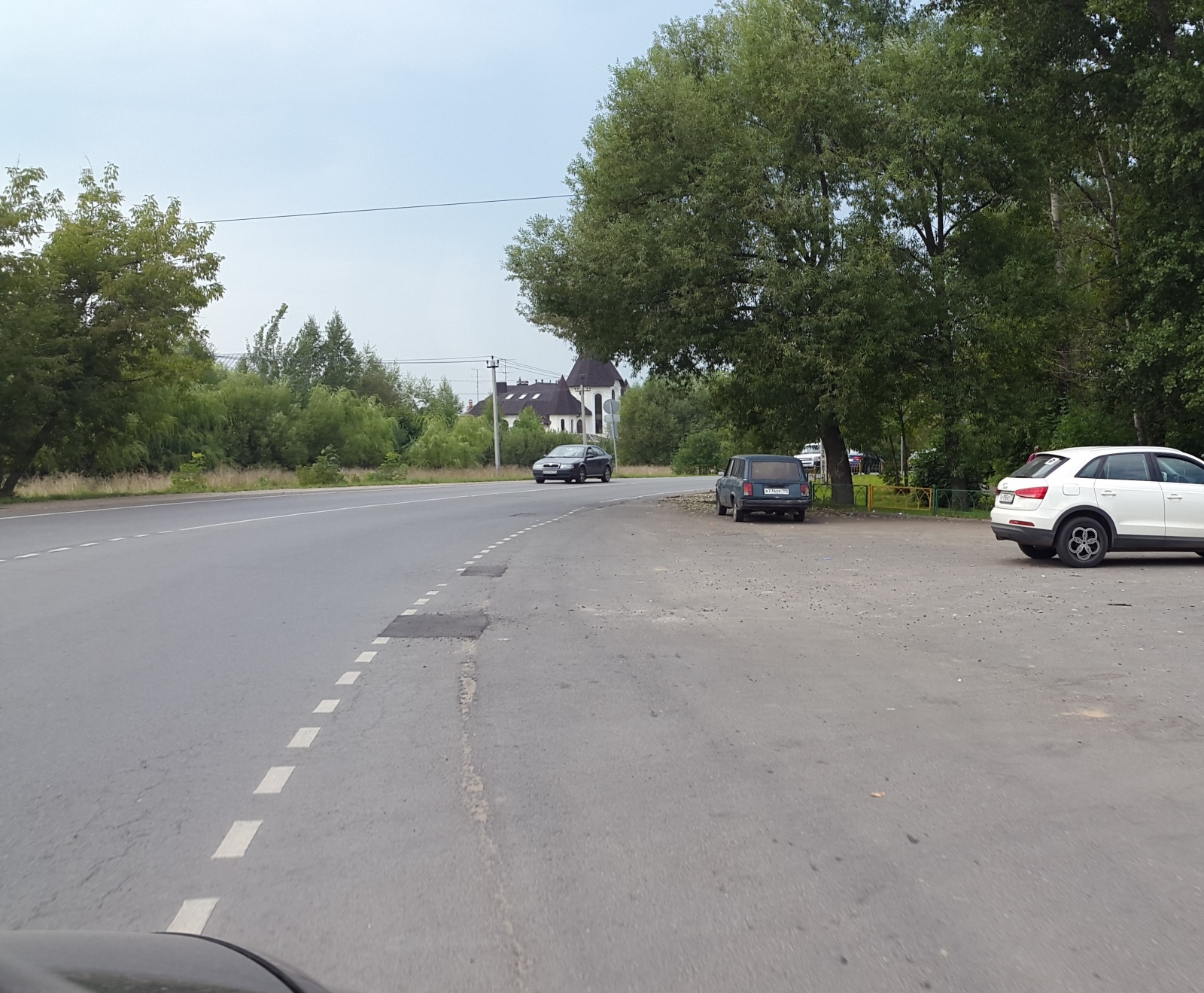 На межмуниципальных дорогах и дорогах к населенным пунктам поселения Рязановское проводится текущий ремонт
