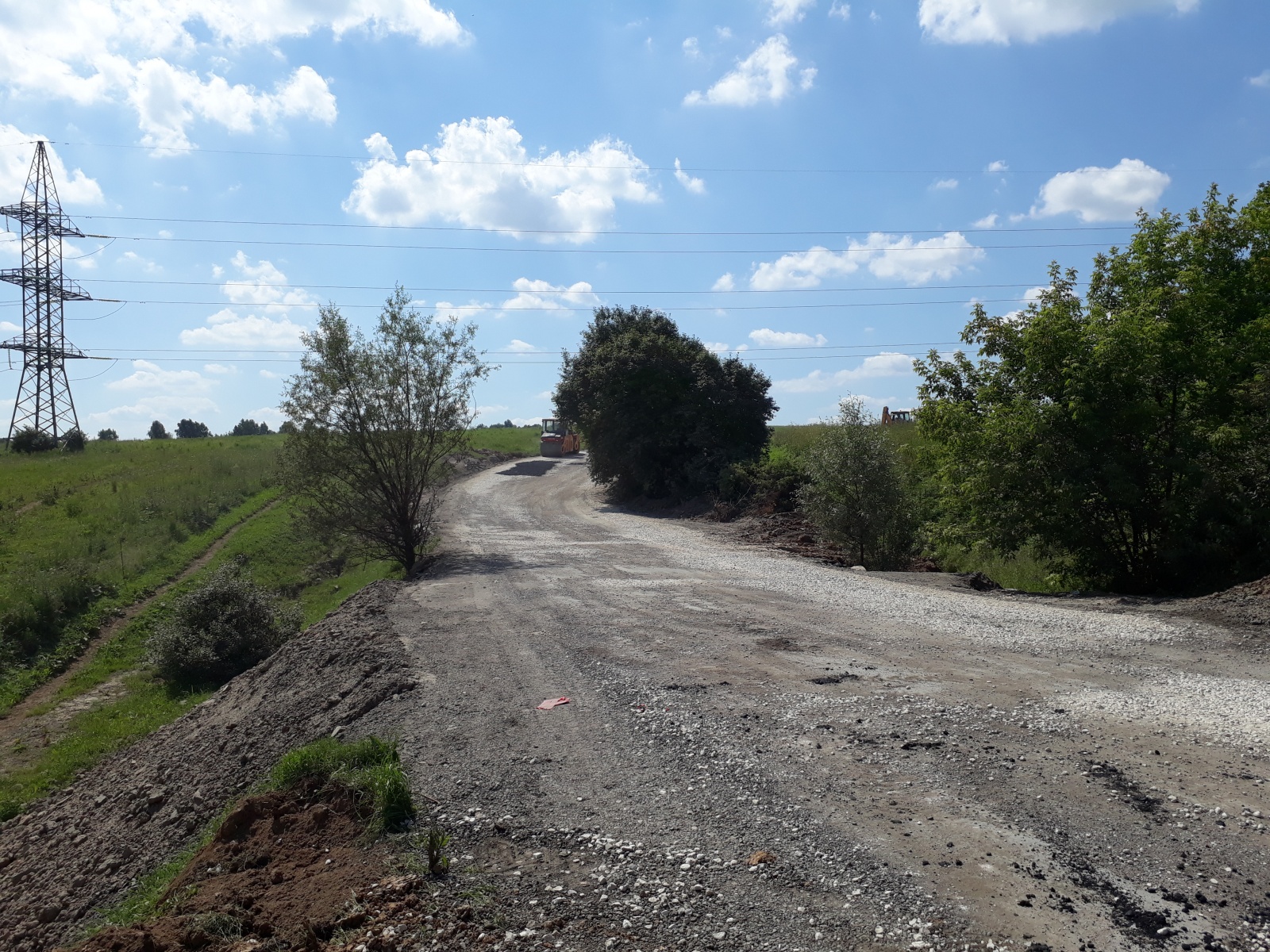 Ремонт дороги в поселении завершат к концу сентября