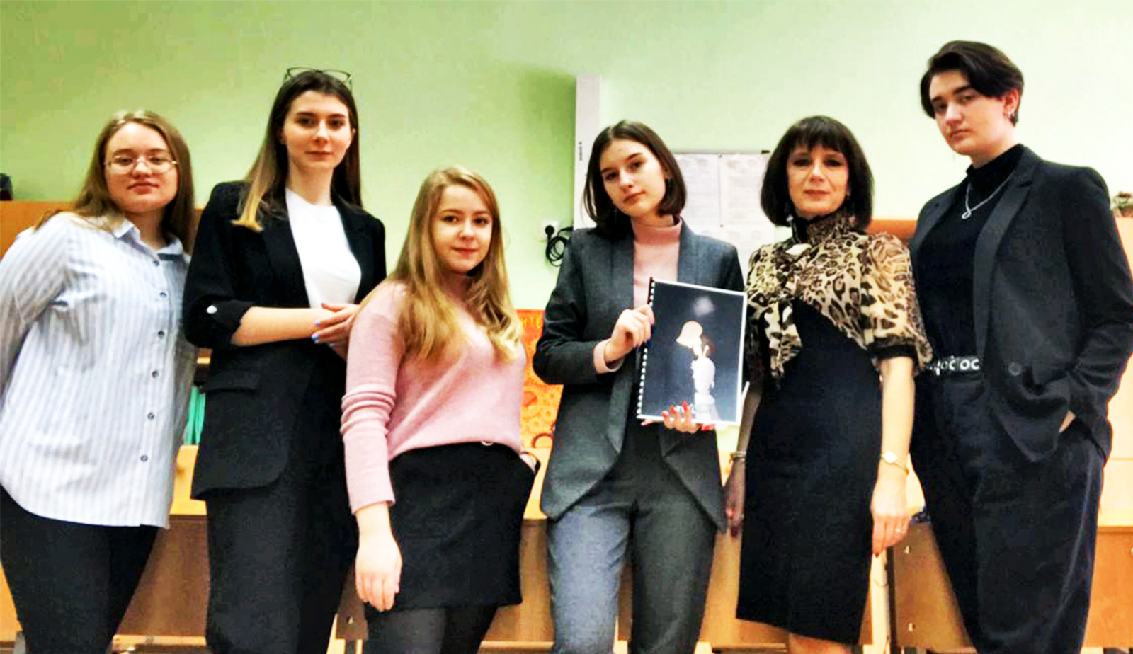 Рязановские школьники создали учебное пособие по английскому языку
