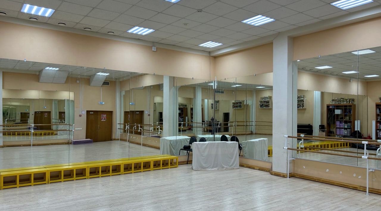 Обновление хореографического зала завершилось в ДК «Пересвет»