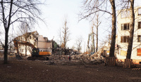 Начался снос аварийных домов в поселении Рязановское