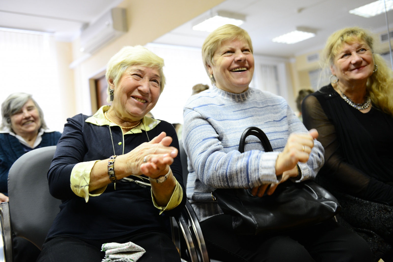 Жители Рязановского посетили день открытых дверей в центре социального обслуживания