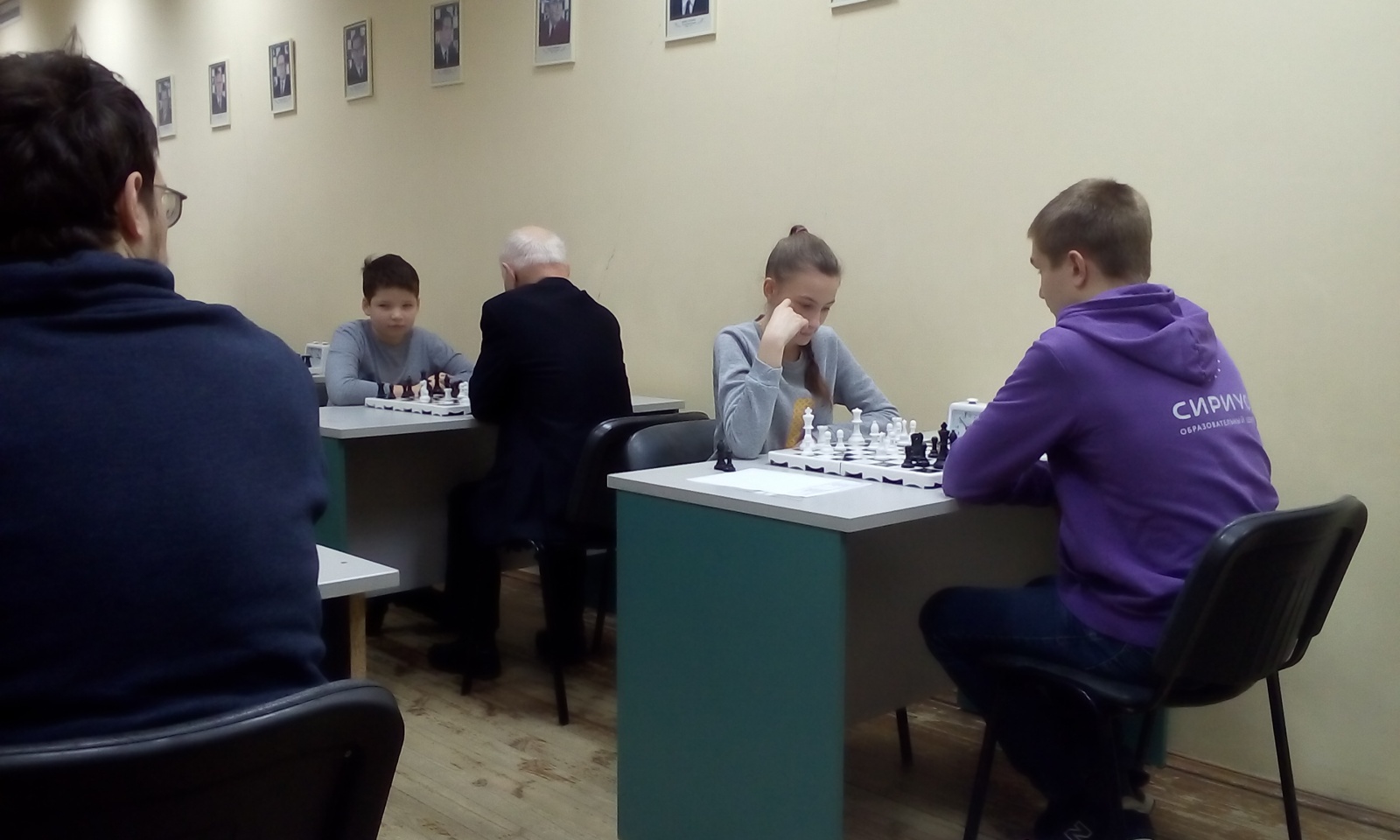 Предновогодний темпо-турнир для высококвалифицированных шахматистов в СК «Десна»