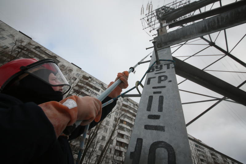 Более 80 опор линий электропередач покрасят в Новой Москве