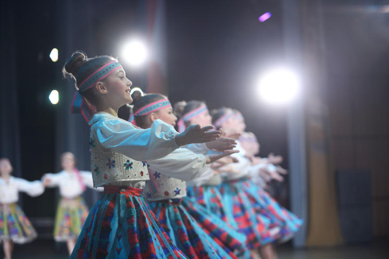 Танцевальные коллективы Дома культуры «Десна» пригласили жителей на открытые уроки
