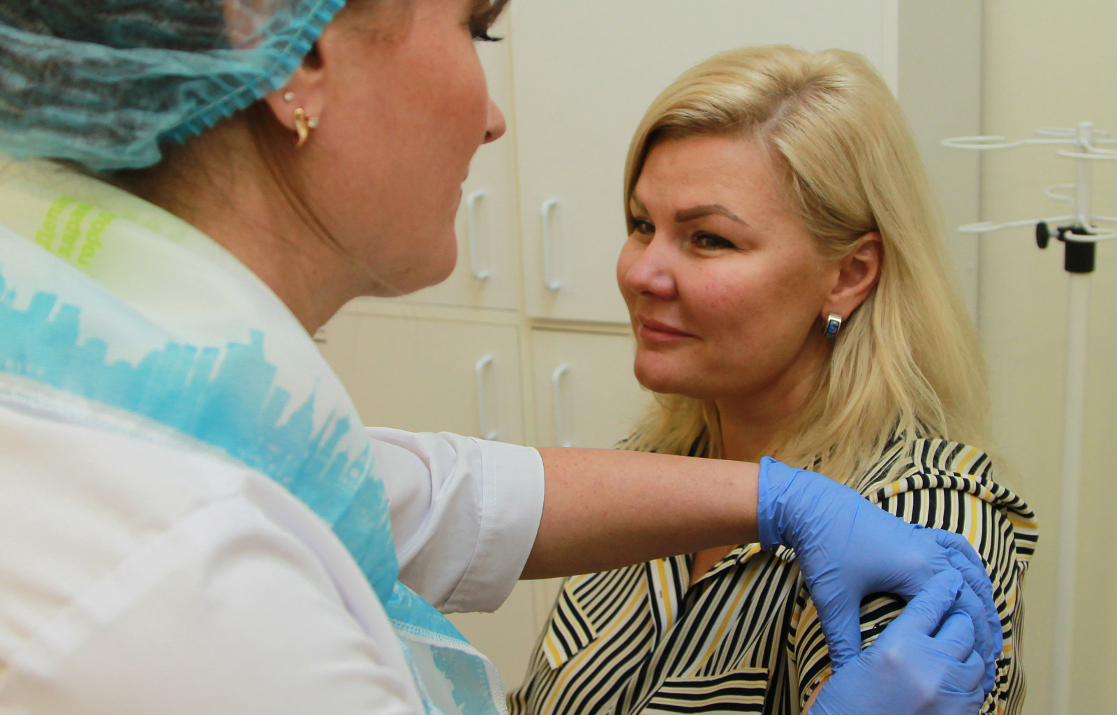 Более 37 миллионов жителей России прошли вакцинацию от гриппа и ОРВИ с начала прививочной кампании