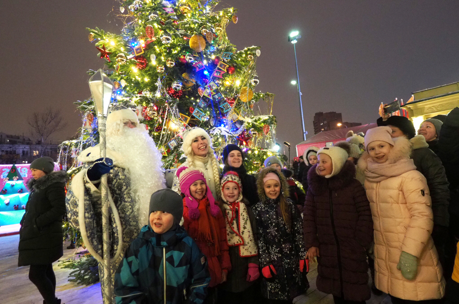 Дети из более чем 15 регионов России и городов ближнего зарубежья приедут в столицу на новогодние праздники