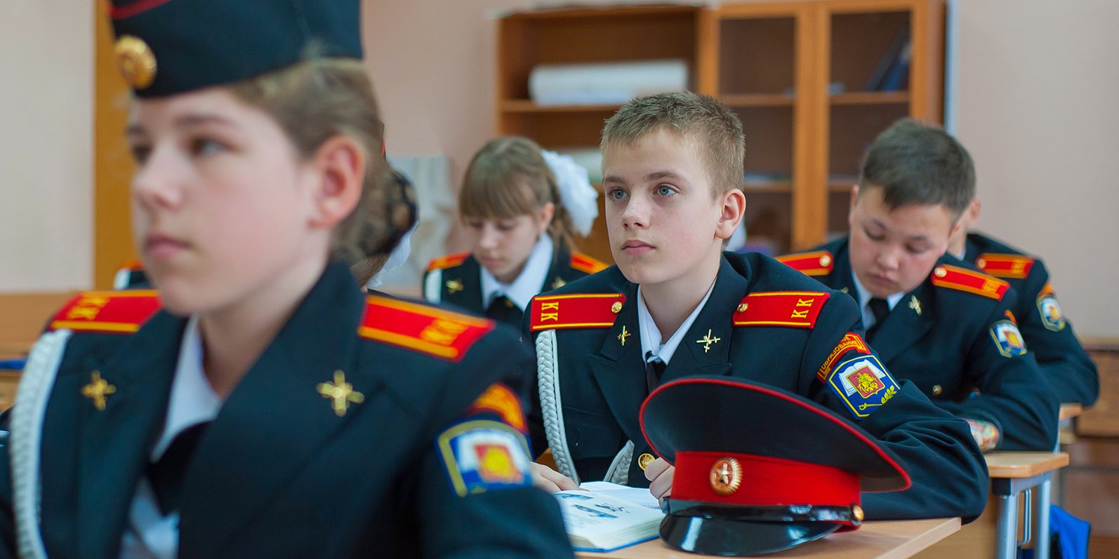 В девяти округах Москвы откроются новые кадетские классы