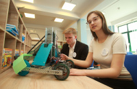 Юных москвичей пригласили на соревнование по робототехнике
