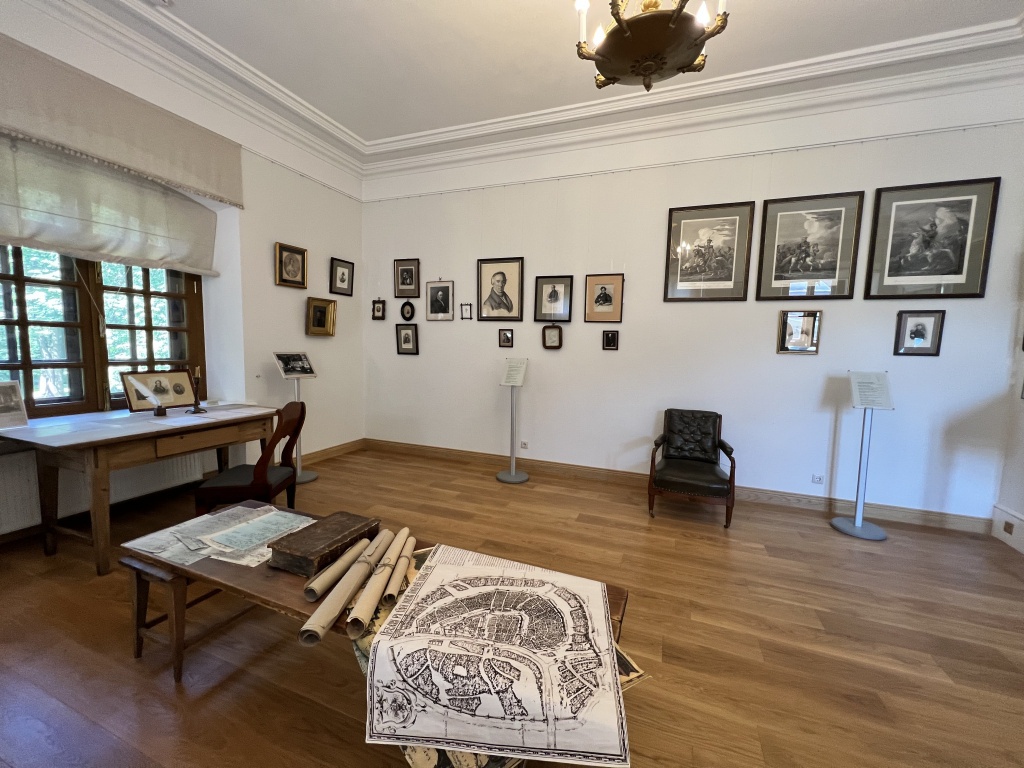 Выставка открылась в музее-усадьбе «Остафьево» — «Русский Парнас»