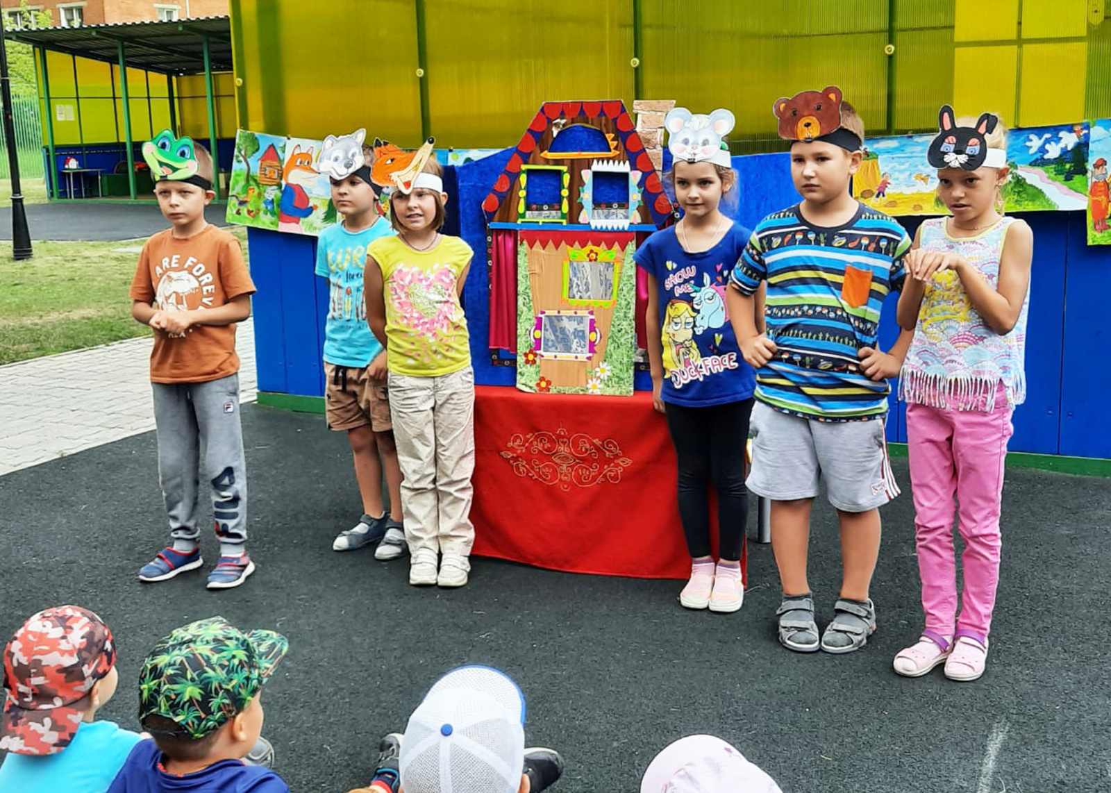 Рязановские дошкольники провели неделю, посвященную театру