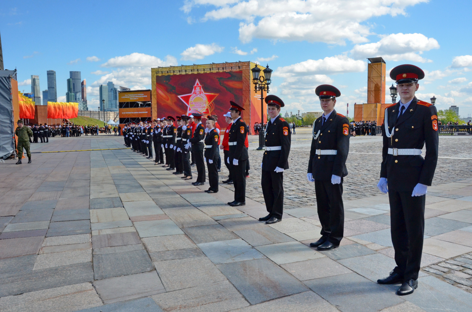Школьники выступят на параде кадетского движения Москвы 
