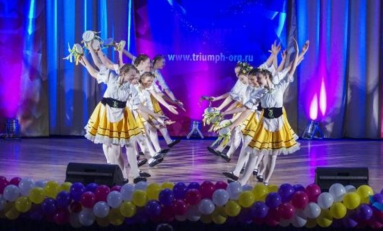 Юбилейный концерт хореографического коллектива «Ерошки» пройдет в школе искусств «Дети синей птицы»