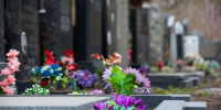 Посещение кладбищ в Москве временно приостановлено