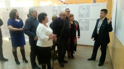Депутаты Совета депутатов посетили экспозицию по материалам публичных слушаний