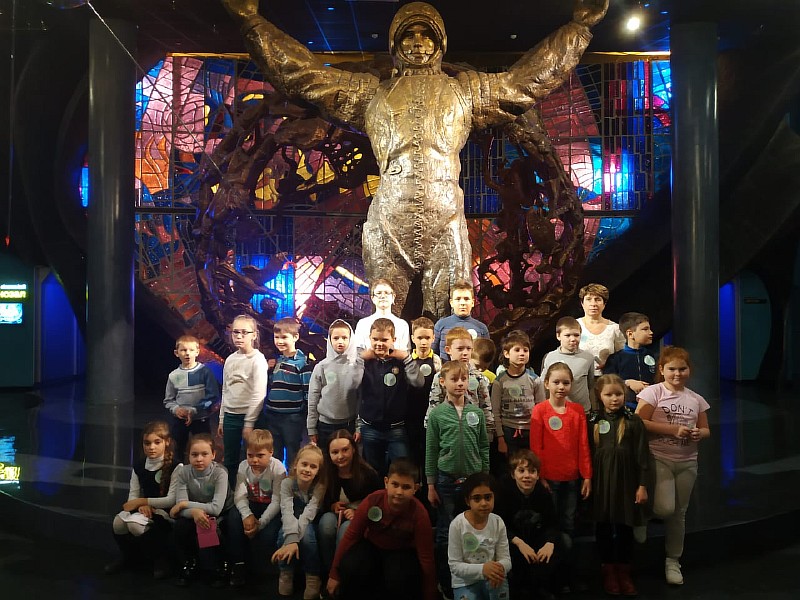 Школьники посетили музей космонавтики