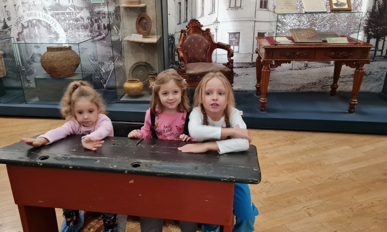 Дошкольники побывали на экскурсии в музее