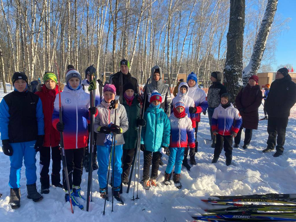 Участники спортивного клуба «Десна» взяли медали в лыжных гонках