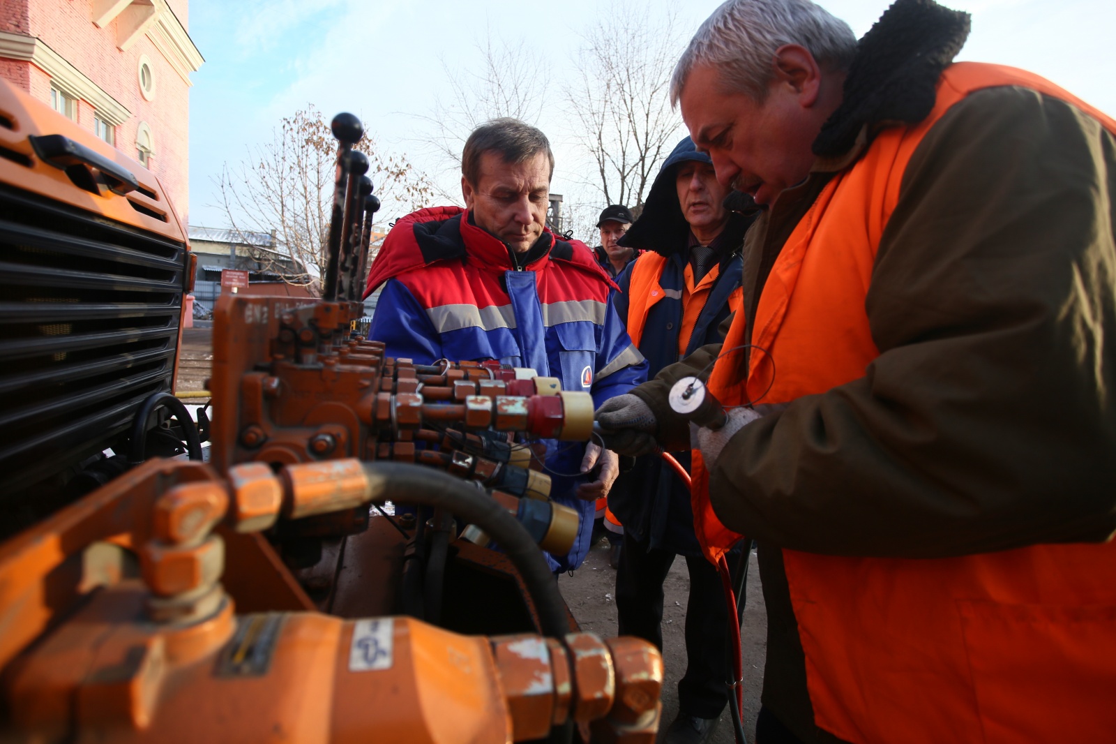 Объекты электроэнергии Новой Москвы подготовили к зиме