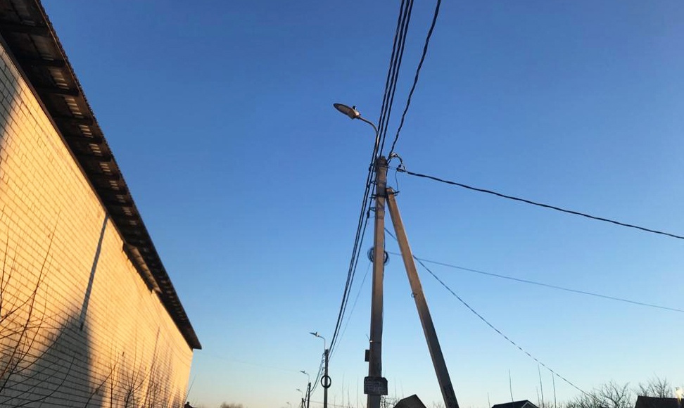 Новые уличные светильники установили в Рязановском
