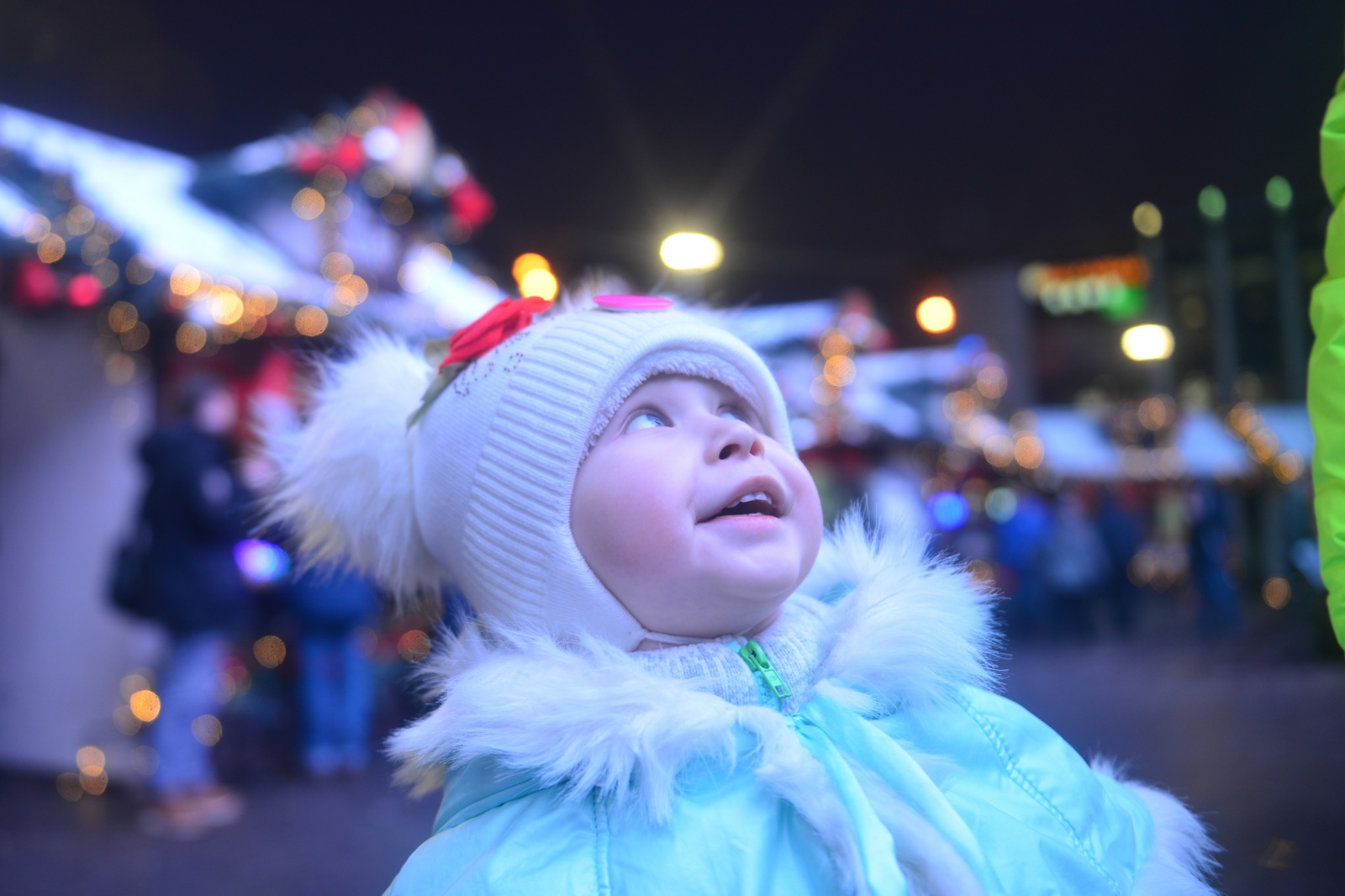 Спортивный праздник «Зимние забавы» прошел на площади Дома культуры «Десна»