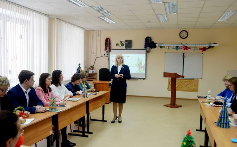 Жителей поселения пригласили на «Субботу московского родителя» в школу №2083