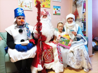 Молодежная палата поселения Рязановское присоединилась к волонтерскому проекту «Дед Мороз приходит в дом!
