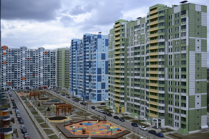 Владимир Жидкин: 700 тысяч квадратных метров недвижимости введено в округах с начала года