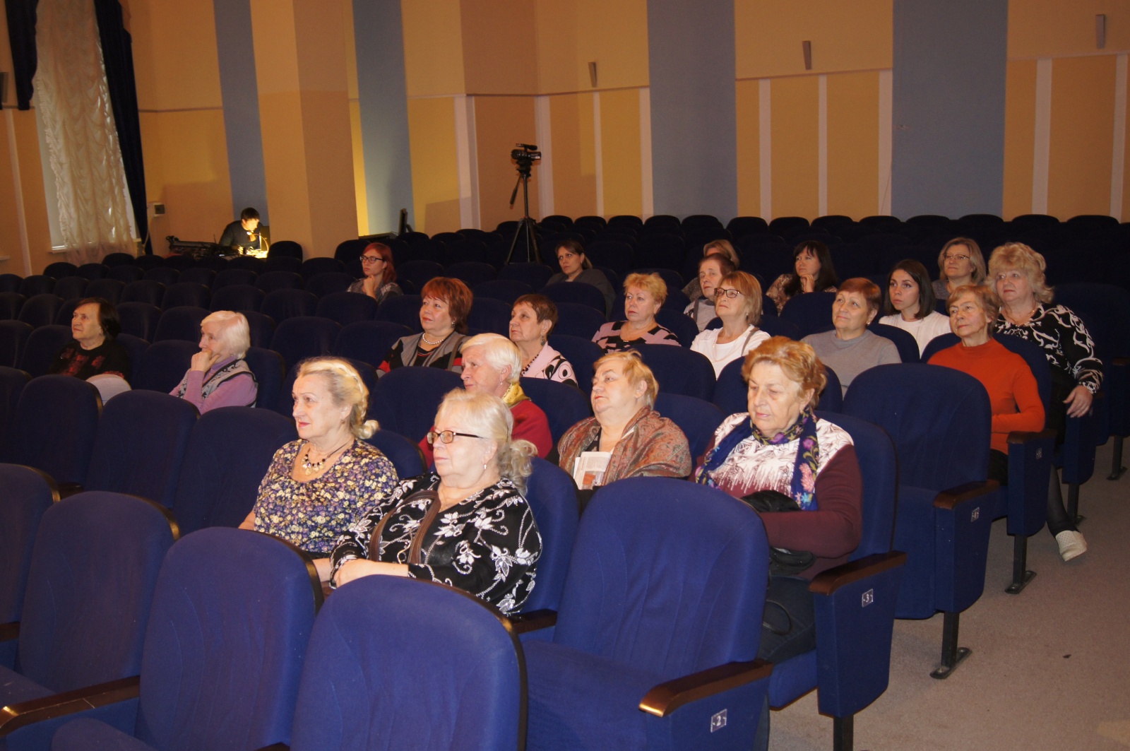 Познавательное мероприятие об истории театра прошло в Рязановском
