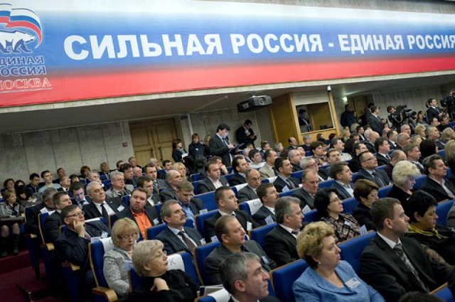 Праймериз ЕР в Москве прошли без нарушений и привлекли на участки около 6,5% избирателей