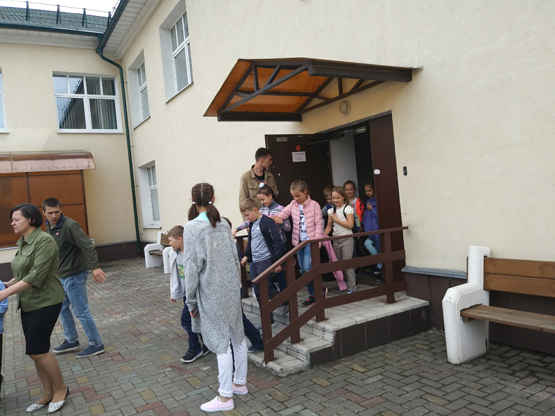 Эвакуацию участников летней смены провели в поселении Рязановское