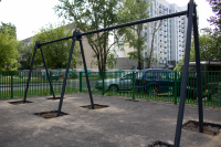 Благоустройство детских площадок продолжается в поселении Рязановское