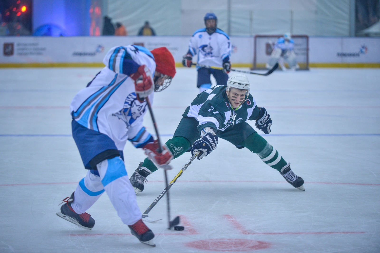 Спортсмены поселения поучаствуют в окружных соревнованиях по хоккею