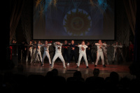 В Доме культуры "Десна" состоялись отчетные концертные программы, посвященные окончанию творческого года