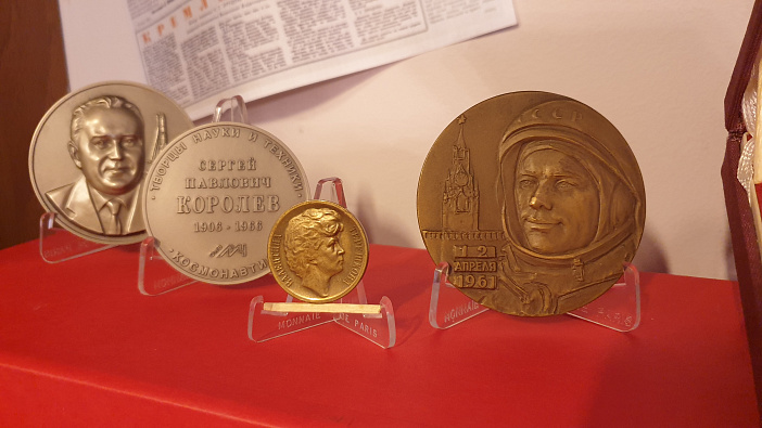 Выставка памятных медалей открылась в музее-усадьбе «Остафьево» — «Русский Парнас»