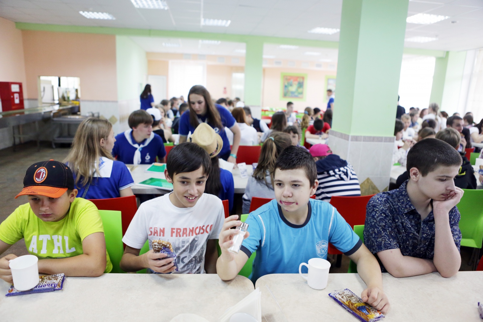 Устроить ребенка в школу в москве. Лагерь на Миуссах. Школа волонтеров на Миуссах.