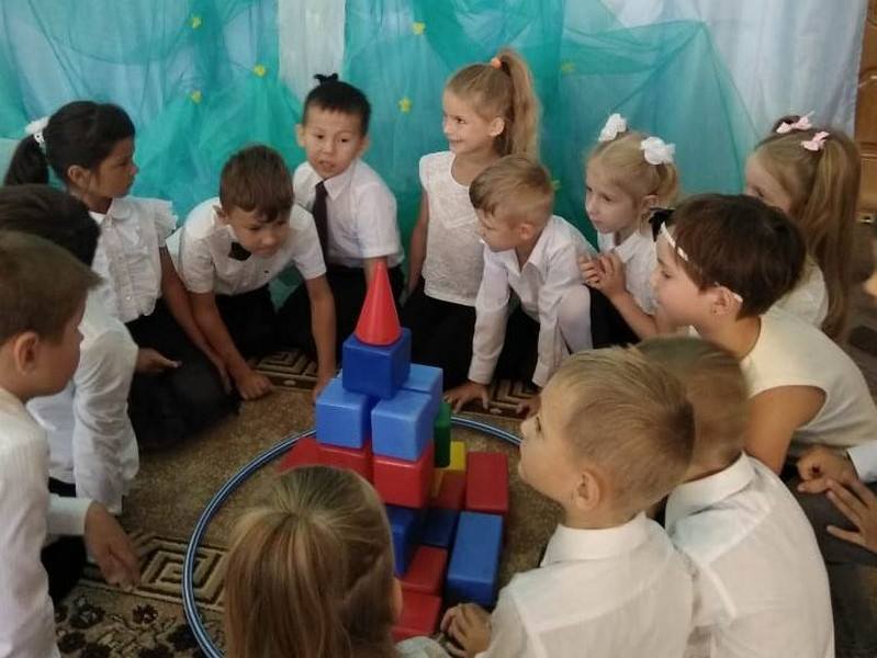 Сотрудники детского сада в поселении Рязановское провели праздник для воспитанников 