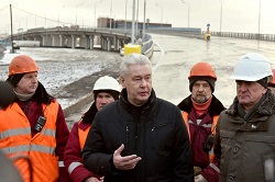 Собянин оценил ход реконструкции основной магистрали Новой Москвы