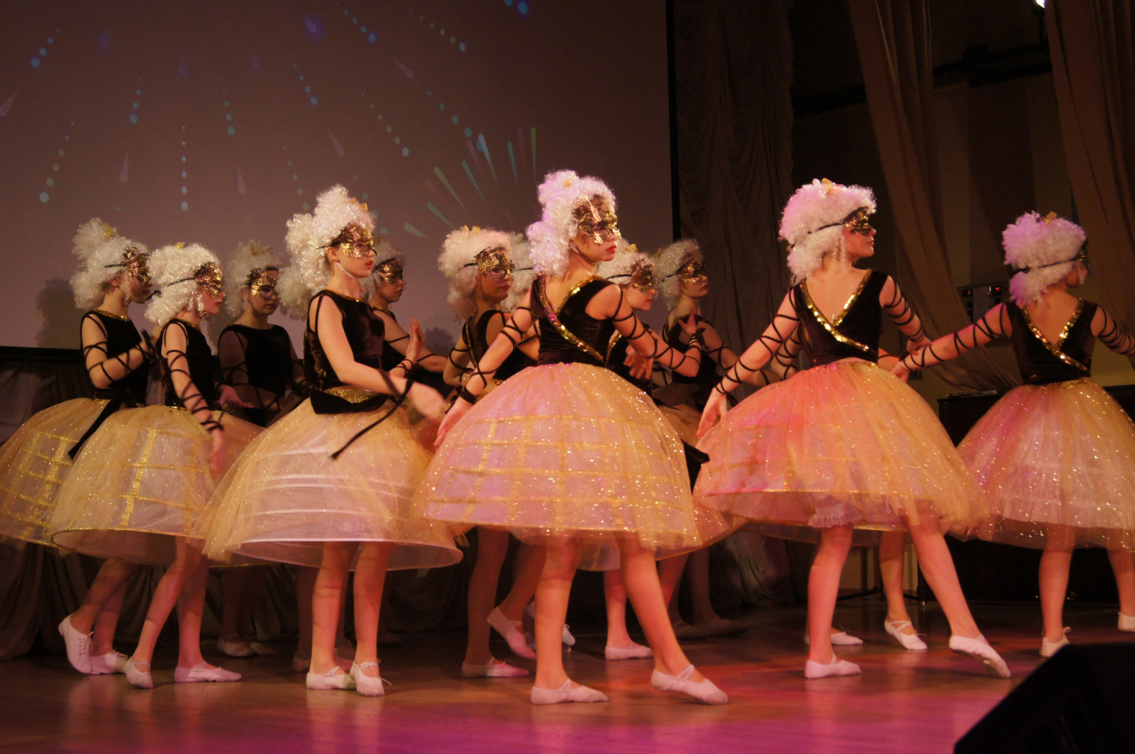 Отчетный концерт учеников хореографического отделения ДШИ «Дар» пройдет в Доме культуры «Десна»