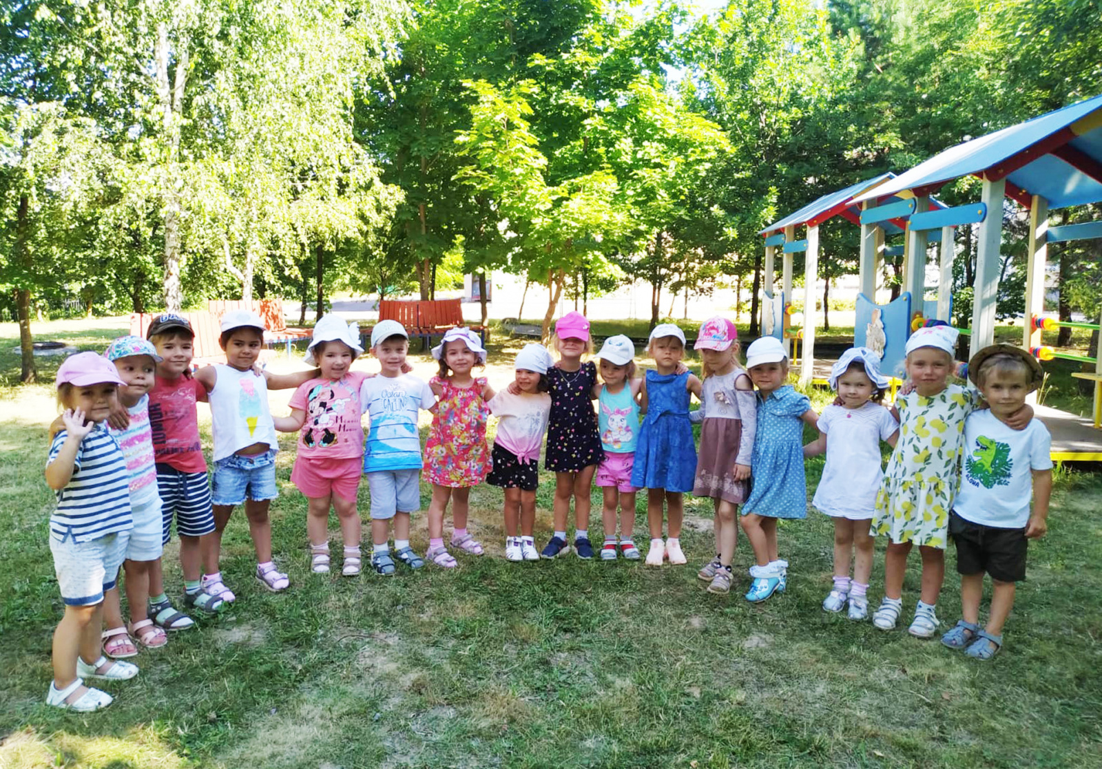 Рязановские дошкольники отпраздновали Международный день друзей