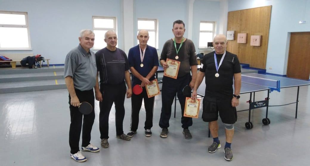 Соревнования по настольному теннису прошли в спортивном клубе «Десна»