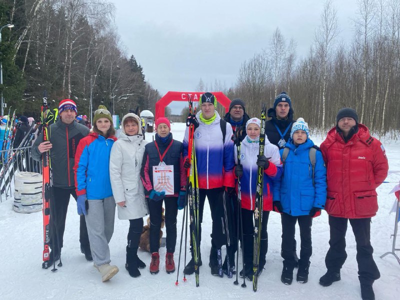 Команда спортивного клуба «Десна» приняла участие в соревнованиях по лыжным гонкам
