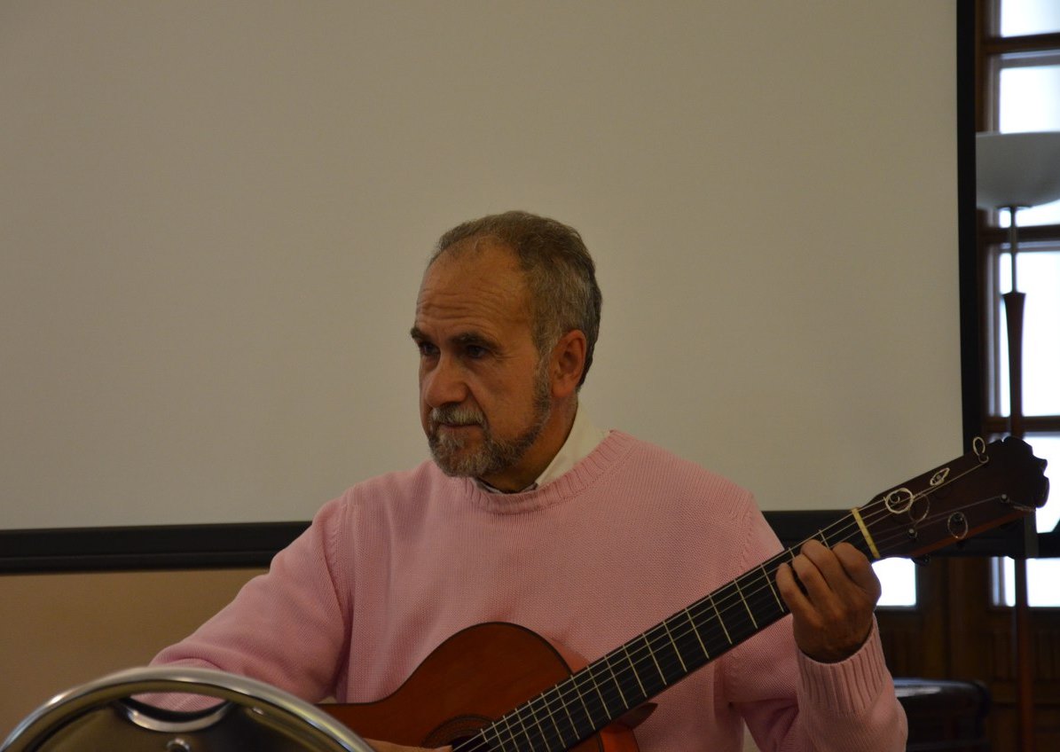 В музее-усадьбе «Остафьево» выступил испанский гитарист