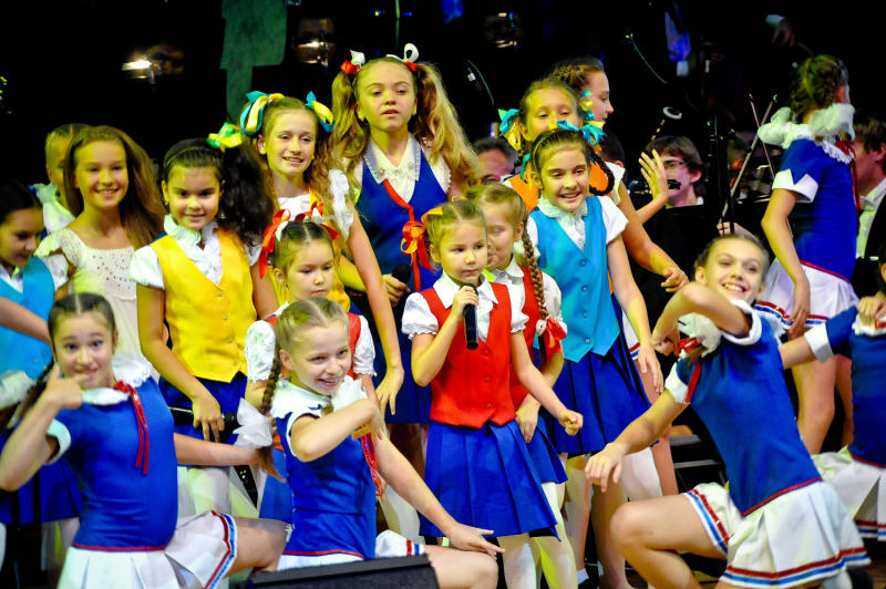 Детей «Росинки» наградили дипломами фестиваля «Россия – твоя и моя!» 