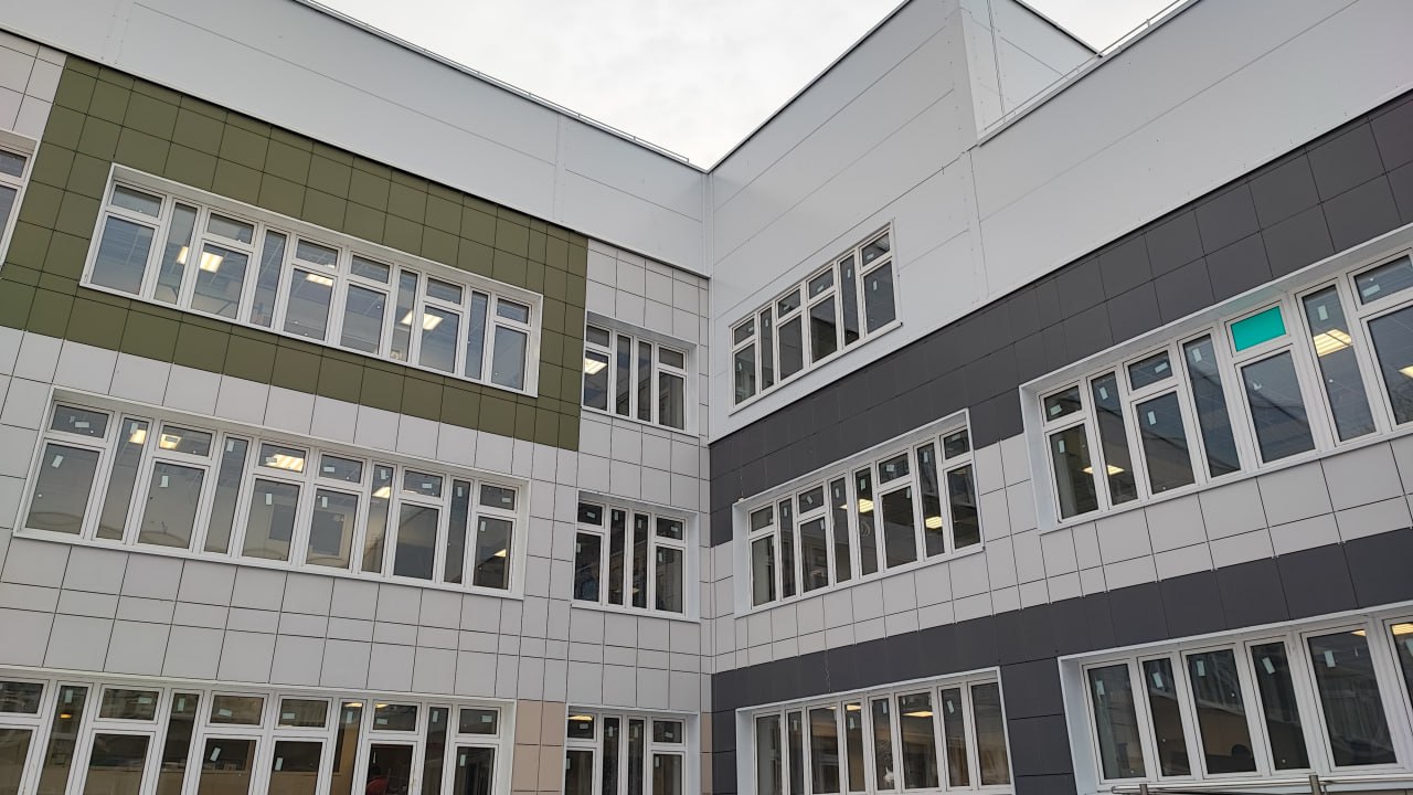 Выездное совещание по поводу реконструкции школы №2083 состоялось в поселении Рязановское