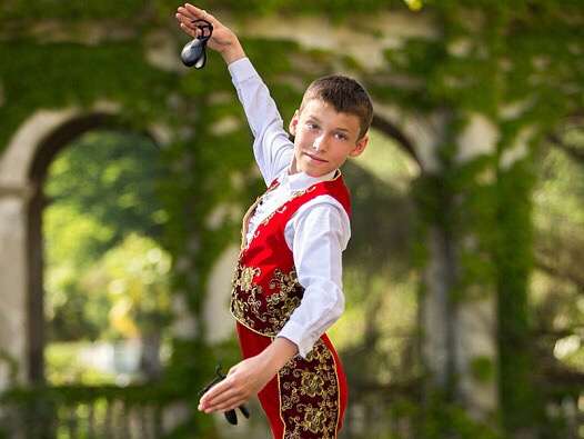 Жители поселения Рязановское посмотрят танцы Эпохи Возрождения